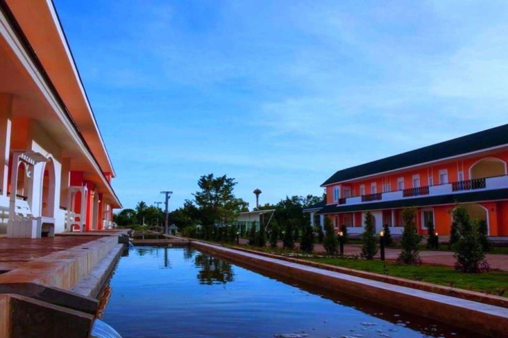 Aurora Resort Khao Yai Mu Si Esterno foto