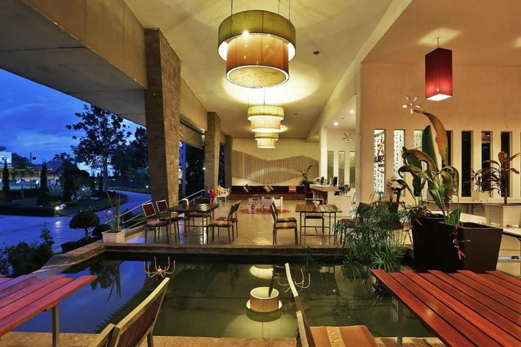 Aurora Resort Khao Yai Mu Si Esterno foto