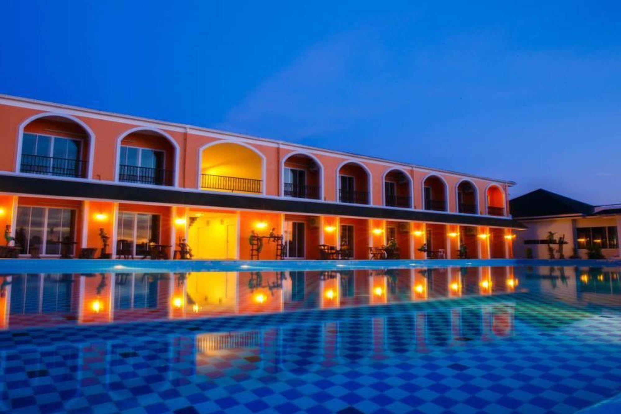 Aurora Resort Khao Yai Mu Si Esterno foto